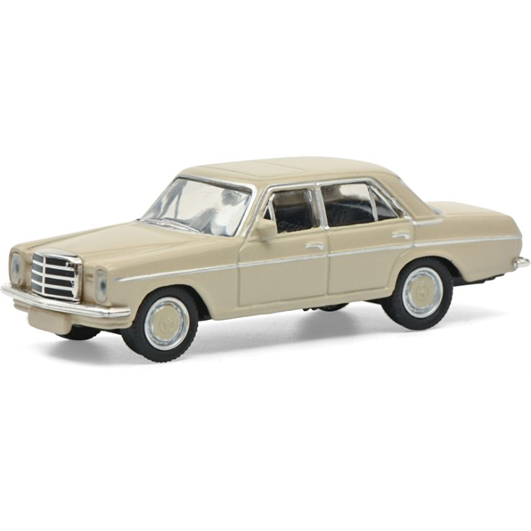 Mercedes Benz 8 Beige