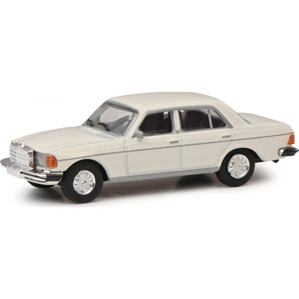 Mercedes 280E Cream/White