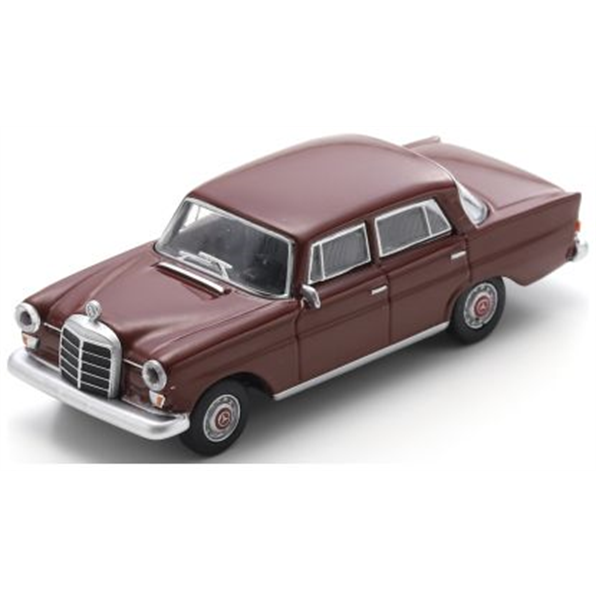 Mercedes Benz 200D Fintail Brown