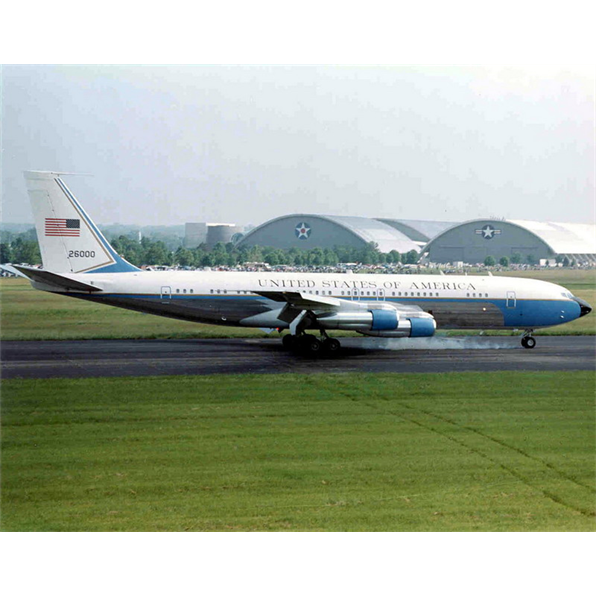 Air Force One VC-137 (707) #26000 JFK