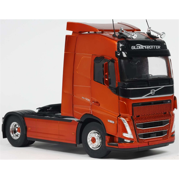 Volvo Trucks FH Globetrotter XL Golden Red Metallic 2023