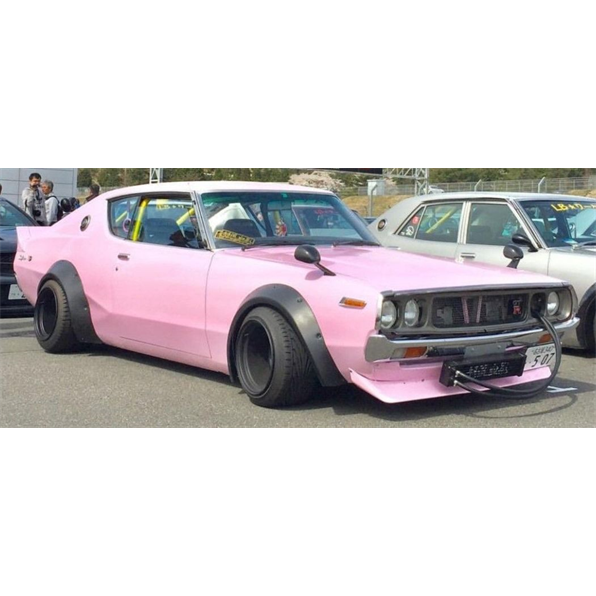 Nissan Skyline GT-R (KPGC110) 'Kenmeri' w/Liberty Walk Body Kit Pink 1972