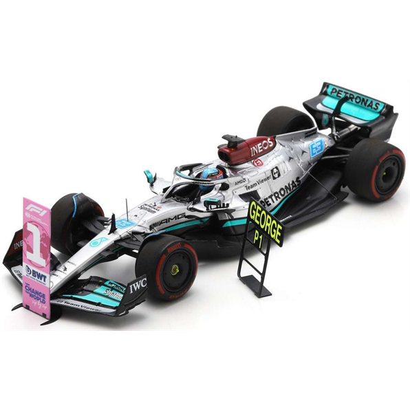 Mercedes AMG Petronas F1 George Russell W13 E Performance #63 (w/Pitboard)