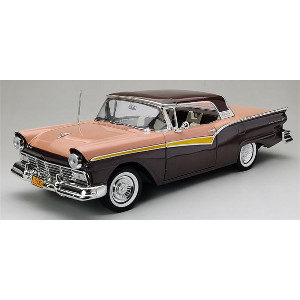 Ford Fairlane 500 Skyliner Brown 1957