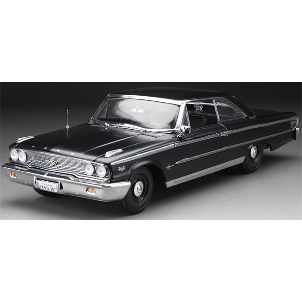 Ford Galaxie 500 XL Hardtop 1963 Semi-Gloss Black (Fast 5 )