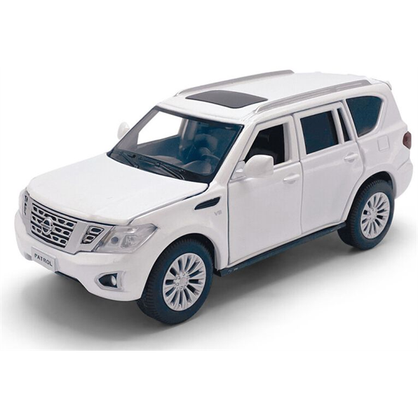 Nissan Patrol Y62 - White Lights and Sound and Pull Back