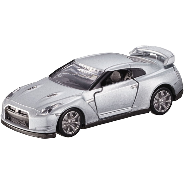 Nissan Gt-R (#17)