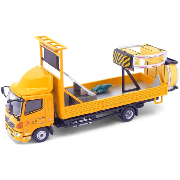 Hino500 w/Truck Mounted Attenuator Shun Yuen