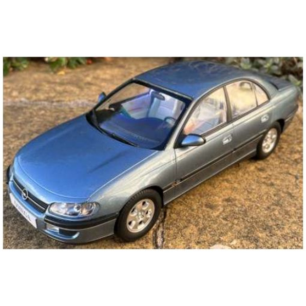 Opel Omega B 1996 Polar Blue