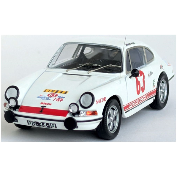 Porsche 911 S 12th TAP Rally 1969 Americo Nunes/Fernando Fonseca