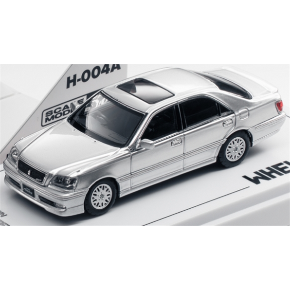 Toyota Crown Athlete Silver