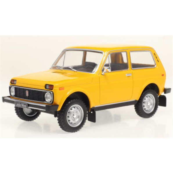 Lada Niva Orange