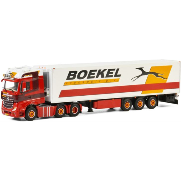 Mercedes-Benz Actros MP4 with reefer Leegwater Transport