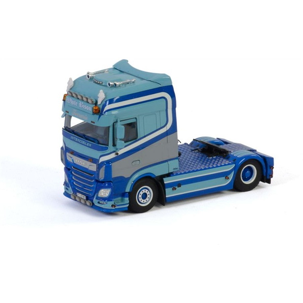 DAF XF Super Space Cab MY2017 4X2 'White Bison'