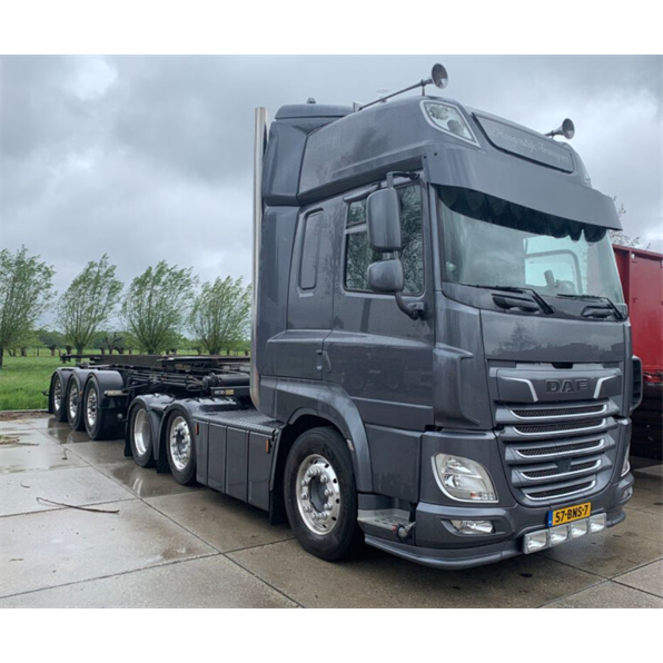 DAF CF Space Cab MY2017 6x2 Twinsteer 'Hoogendijk Transport'