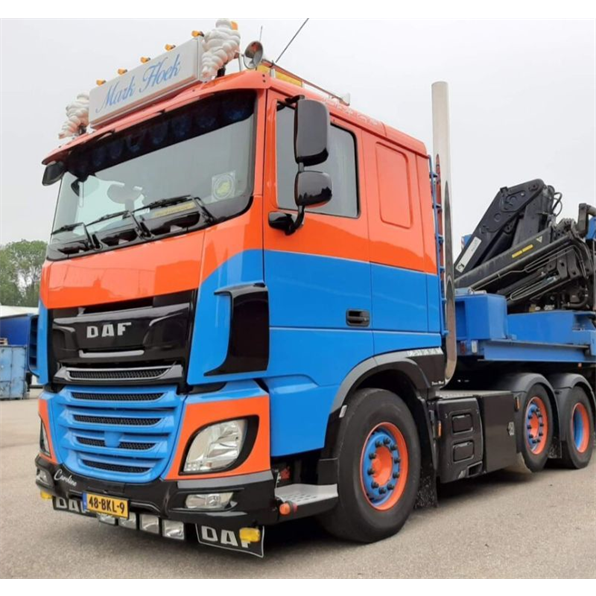 DAF XF Comfort Cab MY2017 6x2 Twinsteer 'Mark Hoek'
