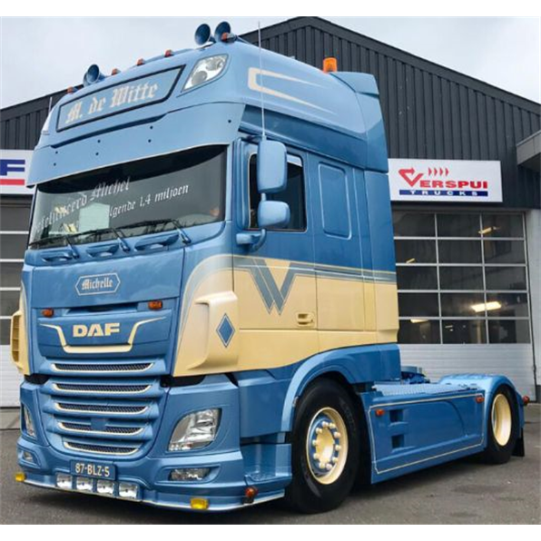 DAF XF Super Space Cab MY2017 4x2 'M. De Witte'