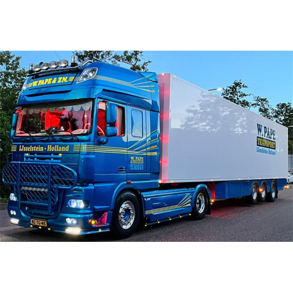 DAF XF 105 Super Space Cab 4x2 Box Trailer 'W. Pape Transport'