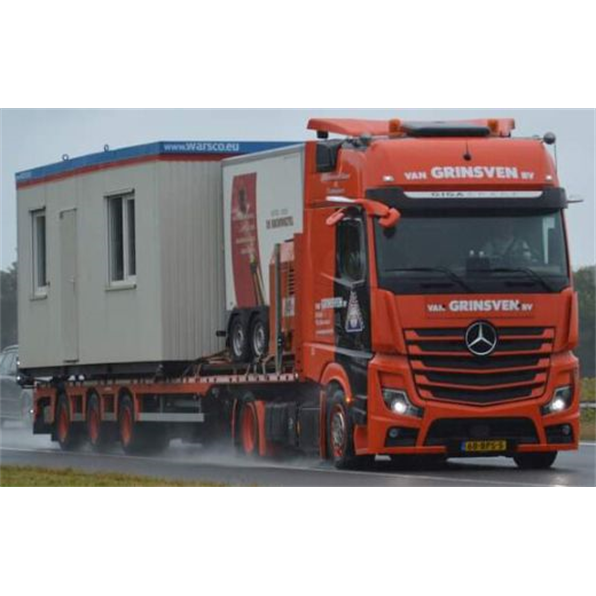 Mercedes Benz Actros MP5 Giga Space 4x2 Flatbed Mega Trailer 3 Axle Van Grinsven