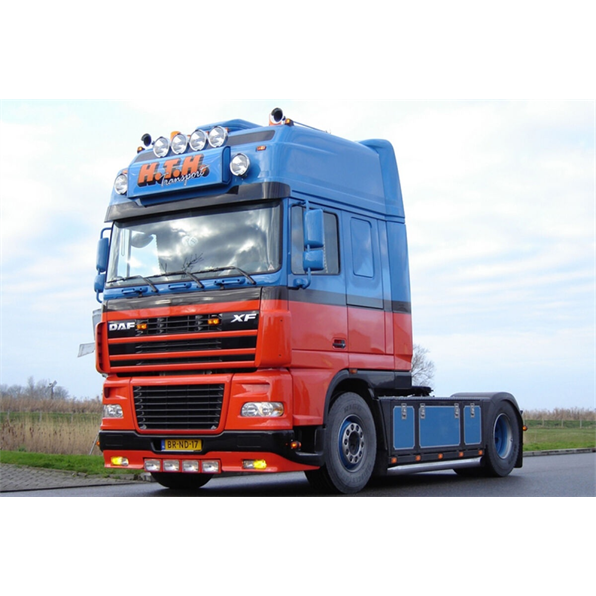 DAF XF95 Super Space Cab 4x2 H.T.H. Transport
