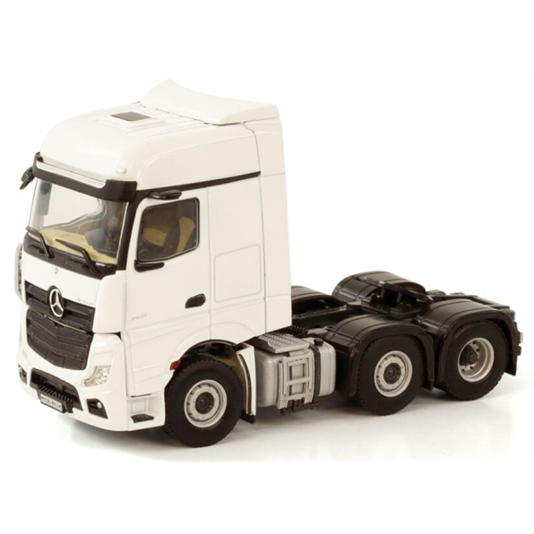 Mercedes Benz Actros MP5 Big Space 6x2 Twinsteer 'White Line'
