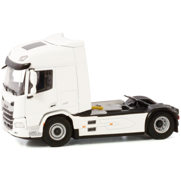 DAF XD 4x2 White Line