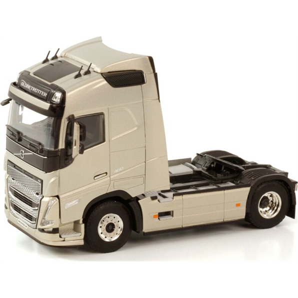 Volvo FH5 Globetrotter 4x2 White