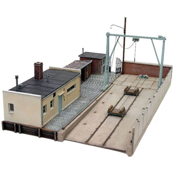 Small Wharf (Complete Kit) 1:87 Resin Kit, Unpainted