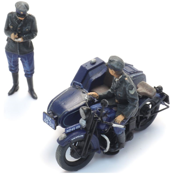 Dutch Police Motorcycle w/Sidecar + 2 Figures Resin Kit, Unpainted