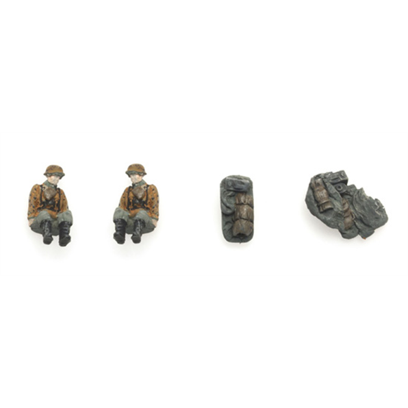 WM Kettenkrad Crew (2 Fig) + Luggage Camo 1:87 Ready-Made, Painted