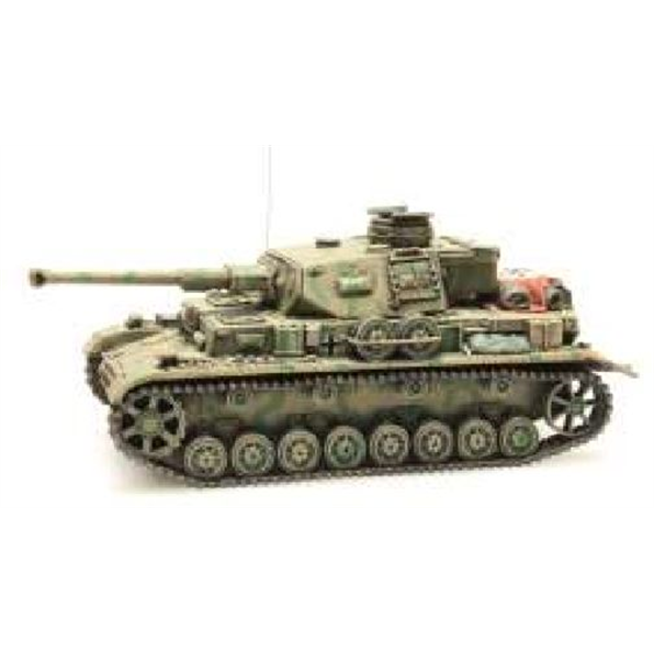 WM Pzkw IV Ausf F2 Camo 1:87 Ready-Made, Painted