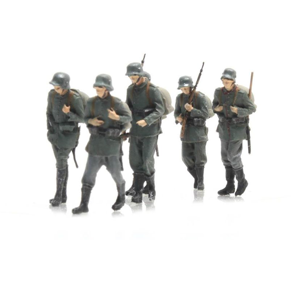 WWI Marching German Infantry 6 Fig. 1:87 Ready-Made, Painted