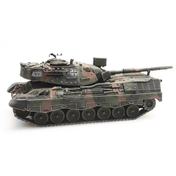 BRD Leopard 1A1A2 Camouflage Train Load 1:160 Ready-Made, Painted