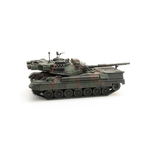 B Leopard 1 A5 Camouflage Train Load 1:87 Ready-Made, Painted