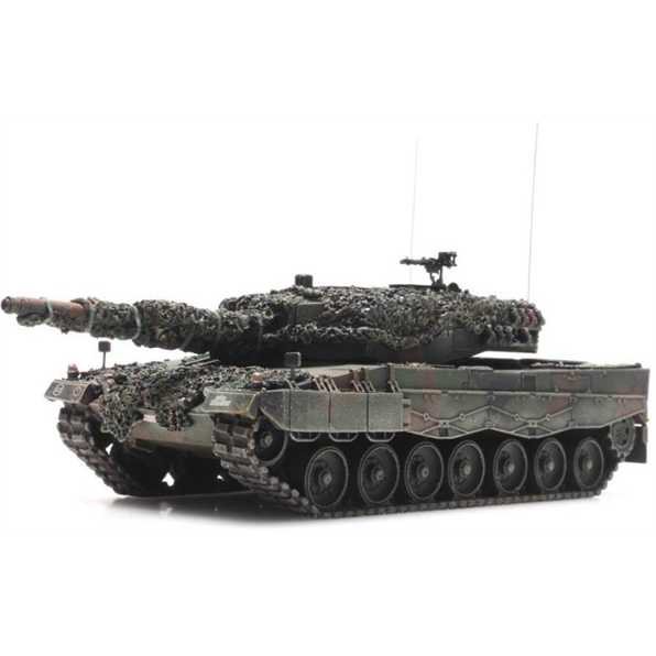 BRD Leopard 2A4 Fleckentarnung Gefechtsklar 1:87 Ready-Made, Painted