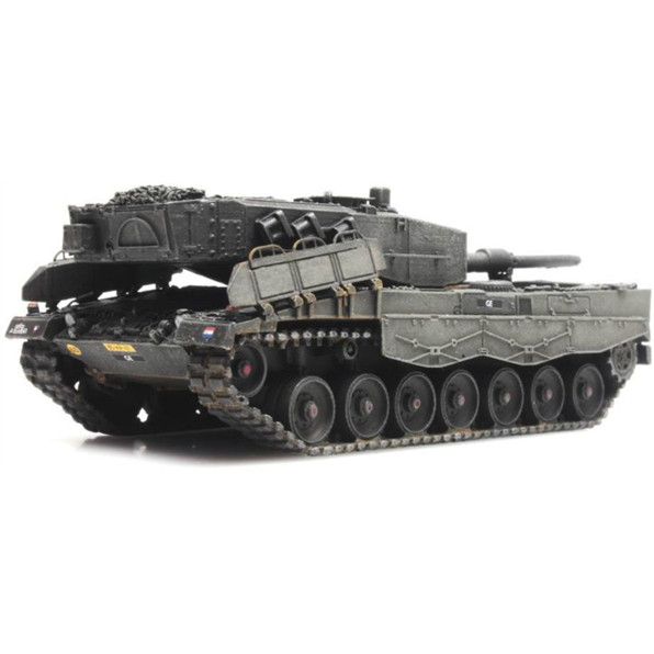 NL Leopard 2A4 Treinlading 1:87 Ready-Made, Painted