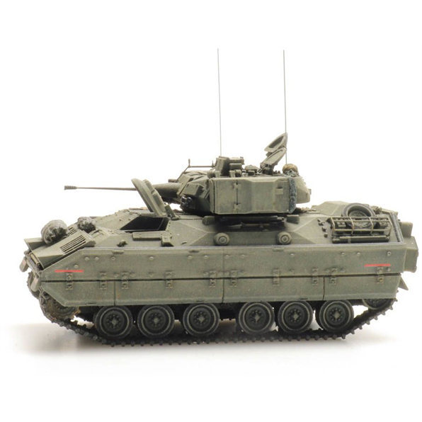 US M2 IFV Bradley Forest Green 1:87 Ready-Made, Painted