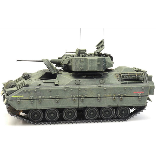 US M3 CFV Bradley Forest Green 1:87 Ready-Made, Painted