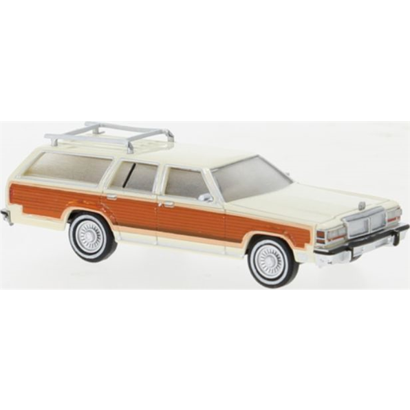 Ford LTD Country Squire Light Beige 1979