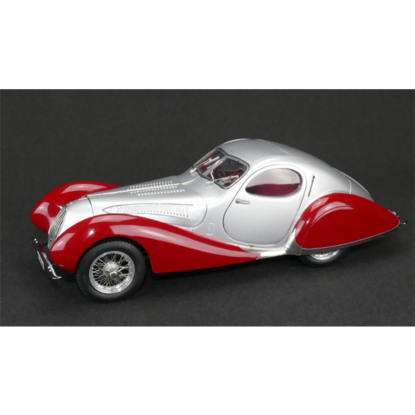Talbot Lago T150 SS Coupe Figoni and Falaschi 'Teardrop' 1937-39 Silver/Red