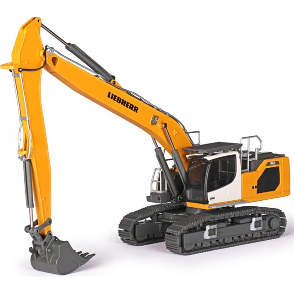 Liebherr R 945 Multi-User Hydraulic Excavator