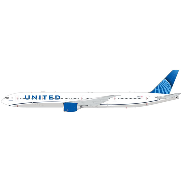 Boeing B777-300ER United Airlines N2352U Flaps Down
