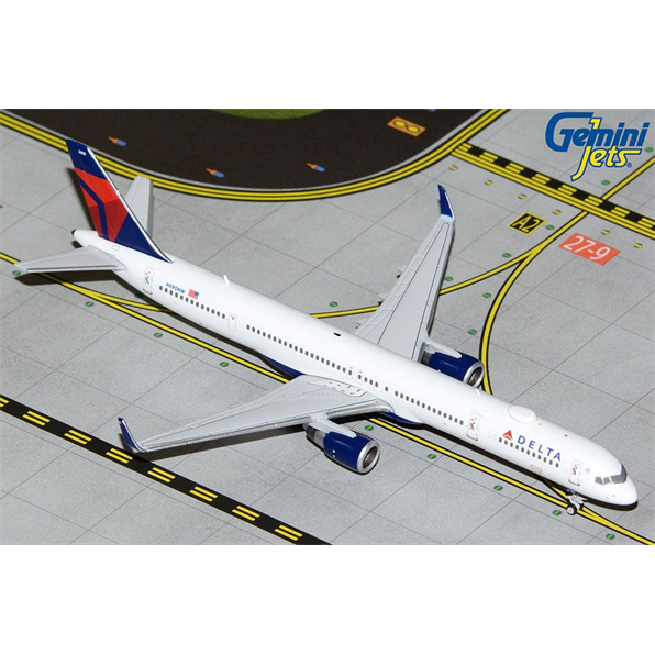 Boeing B757-300W Delta Airlines N590NW