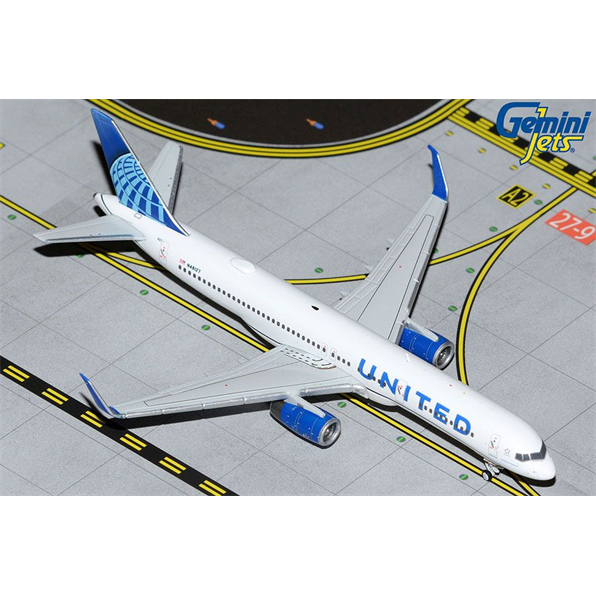 Boeing B757-200 United