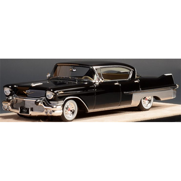 Cadillac Fleetwood Sixty Special Black 1957