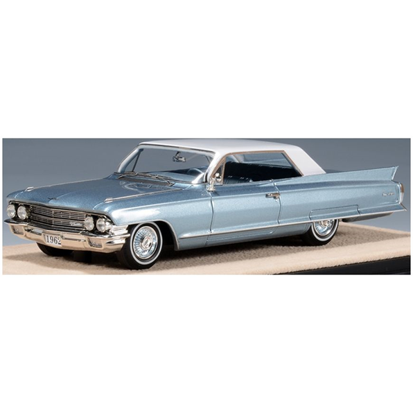 Cadillac Coupe de Ville Newport Blue Metallic 1962
