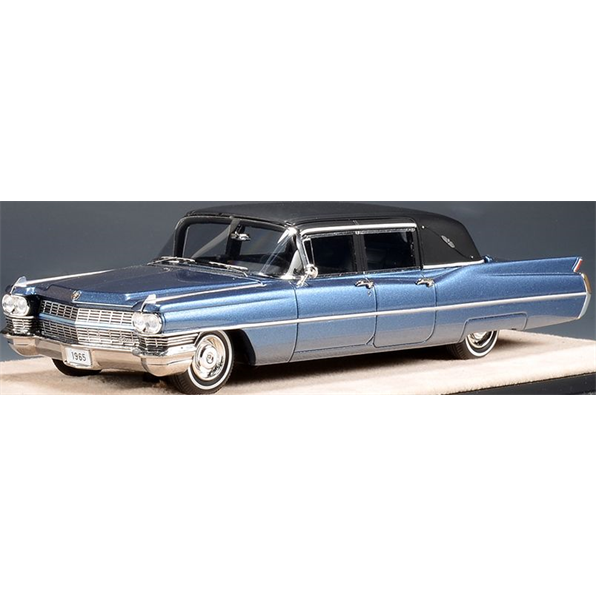 Cadillac Fleetwood Formal Limo Blue Tahoe Metallic Landau Top 1965