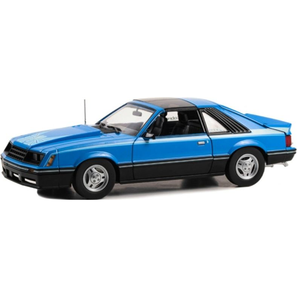 Ford Mustang Cobra T-Top 1981 Medium Blue w/Light Blue Cobra Hood