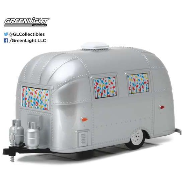 Airstream Bambi Hitch and Tow Trailers Serie s 1 grey 2016