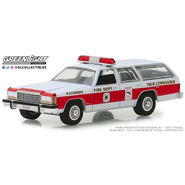 Ford LTD Crown Victoria Wagon Patterson Ne w Jersey Fire Department Hobby Exclusive w